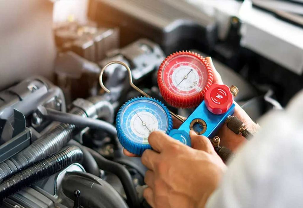 certified-mechanic-providing-transparent-car-air-conditioner-repair-price-in-Oceanside-CA
